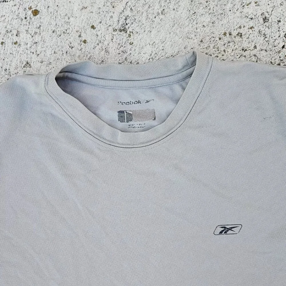 Reebok Men Tee Gray Polyester Sport Athletic T Shirt Size M - Picture 4 of 10
